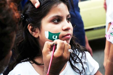 In Pictures Pakistan Marks Independence Day Pakistan Dunya News