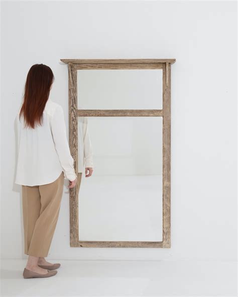 Bleached Oak Mirror Schwung