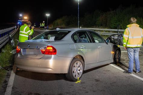 Samstagabend im Kreis Fürstenfeldbruck Schwerer Unfall auf B2 mit