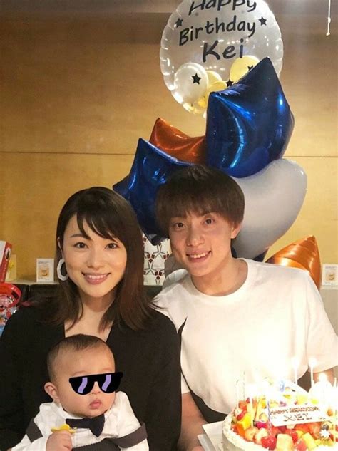 本田朋子アナ、夫・五十嵐圭の39歳の誕生日をお祝い「怪我なく健康体で頑張って」 話題 Abema Times アベマタイムズ