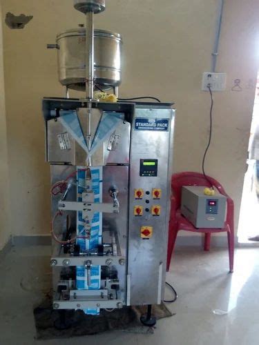 Spec Automatic 12 Ltr Milk Pouch Packing Machine With Sensor Mark Cutting Model 9c Packaging