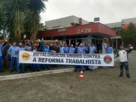 METALÚRGICOS DA MACLINEA RATIFICAM PAUTA DE REIVINDICAÇÃO DO ACORDO