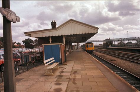 Chiltern Line At West Ruislip