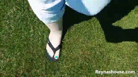 Flip Flops Mp Reyna Maes Big Tits And Fetishes Clips Sale