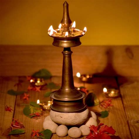 Brass Oil lamp | Diwali Tall Diya | Nilavilakku Oil Lamp | Oil lamps, Lamp, Temple design for home