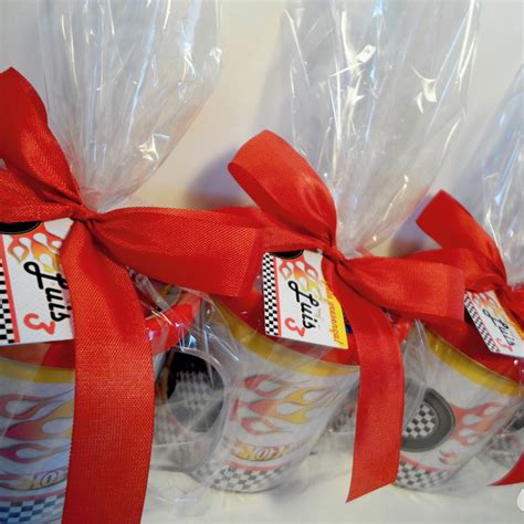 Lembrancinha Hot Wheels Caneca Kit Colorir Elo