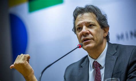 Relator propõe desidratar principal medida de arrecadação de Haddad