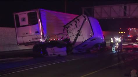 210 Freeway Partially Closed In San Dimas Area After Big Rig Crash Ktla