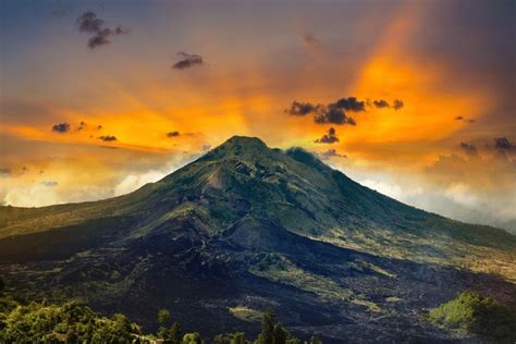 12,729 Batur Bali Royalty-Free Images, Stock Photos & Pictures ...