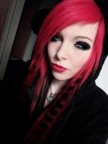 Pink Hair Emo Girls Photo 25953209 Fanpop