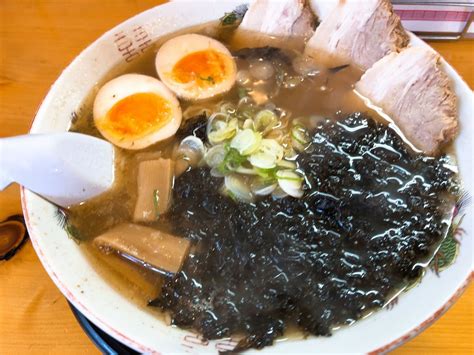 軽薄短笑 ～新潟県上越・妙高発～ いまどき醤油ラーメンが450円