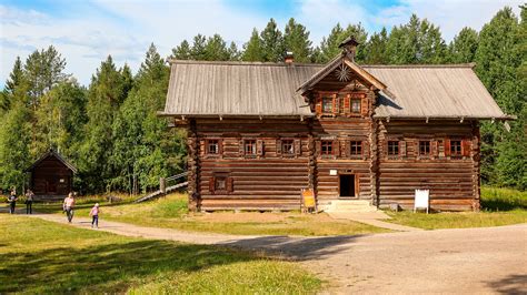 Why are the log houses in the Russian North so huge? (PHOTOS) - Russia ...