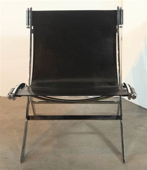 Pair of Chrome-Plated Steel Lounge Chairs For Sale at 1stDibs