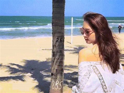 HOT nhất tuần Sao Việt thi nhau khoe sắc dưới nắng hè với bikini
