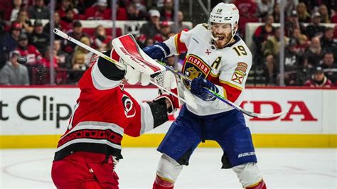 Séries éliminatoires de la LNH scores des Hurricanes contre les