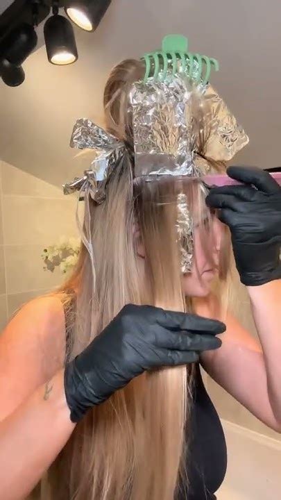 Dye My Hair Blonde With Me 💇🏼‍♀️😍 🎥 Naomibouncyblows Youtube