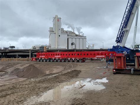 Spmt Cantilever Solution Allows For Swift Setting Of Rail Bridge