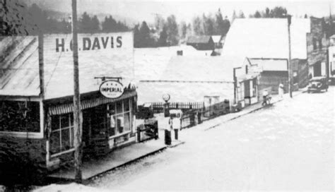 Hc Davis General Store Fruitvale Bc British Columbia Heritage