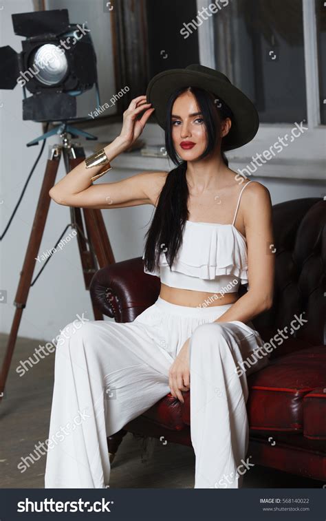 Beautiful Sexy Woman Fashion Model Brunette Stock Photo 568140022 Shutterstock