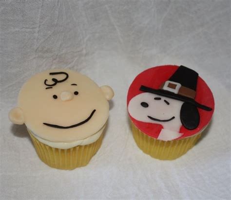 Charlie Brown Cupcakes Thanksgiving Sweets Cupcake Factory Peanuts