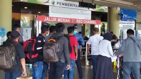 JELANG Pemberlakuan Larangan Mudik Harga Tiket Pesawat Dari Batam Naik