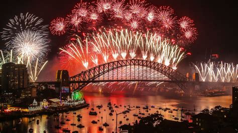 Sydney won't rule out banning NYE fireworks after Canberra decision ...