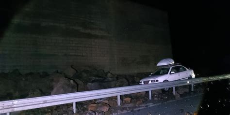 Bitlis Baykan Kara Yolunda Heyelan