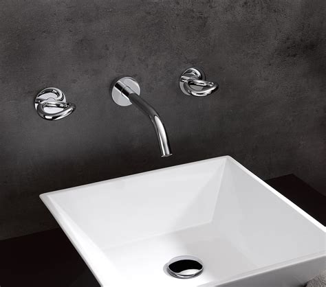 Modern Collection O Wall Mount Faucet Hydrology