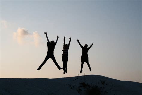 jump  photo  freeimages