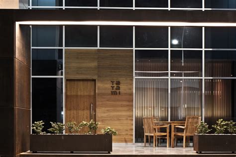 Traditional Japanese Restaurant Exterior Design – BESTHOMISH