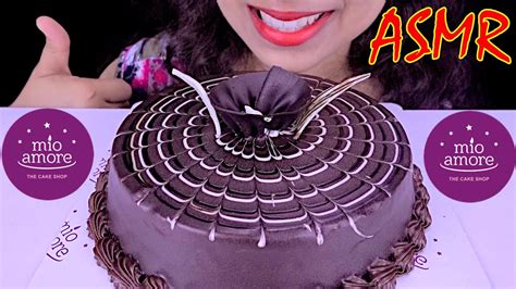 Asmr Eating Chocolate Cake Mio Amore Cake Eating Sound No Talking Mukbang Youtube