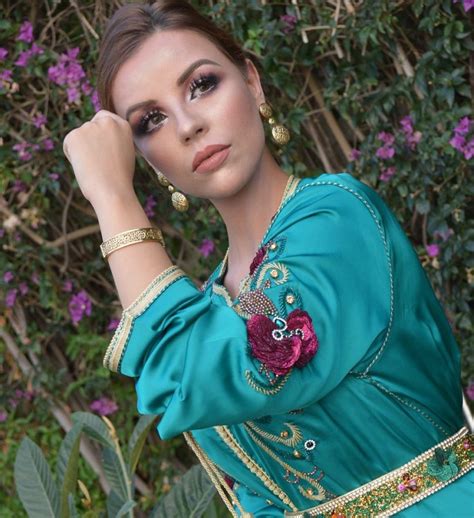 Caftan Simple Pour Khotba Louer En Ligne Caftans Maroc