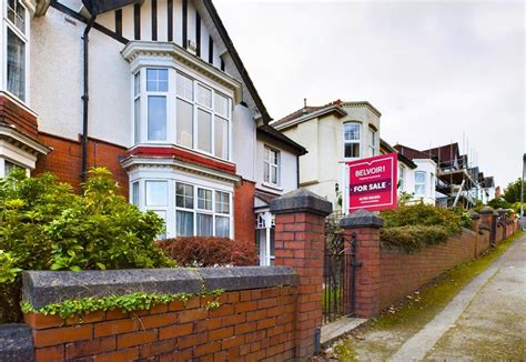 Queens Road Sketty Swansea Sa Bed Flat For Sale