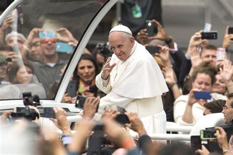 Popebars Sees Pope Francis Reciting Rap Lyrics