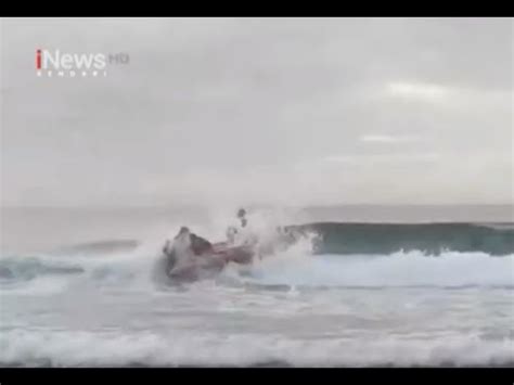 Basarnas Imbau Wisatawan Pantai Taipa Konut Waspadai Arus Balik Ombak