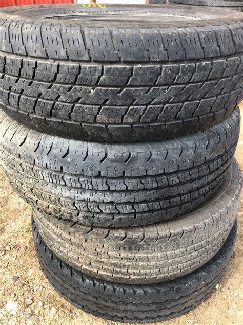 Set of 4 Tires - 215/70R16