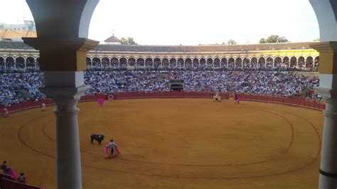 TOROS EN SEVILLA FERRERA MANZANARES Y ROCA REY EL DOMINGO DE