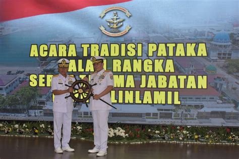 TRADISI PISAH SAMBUT PANGLIMA WARNAI PERGANTIAN PUCUK PIMPINAN