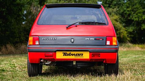 El icónico Peugeot 205 GTI recibe nueva vida gracias a Tolman