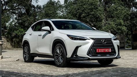 Lexus Nx H Launched At A Price Of Inr Lakh Torquexpert