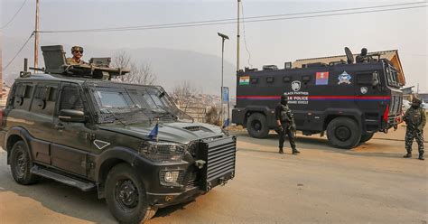 Security tightened in Kashmir ahead of Republic Day