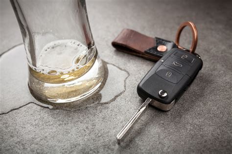 飲酒運転による取り締まり「酒酔い運転」と「酒気帯び運転」の違いとは？【クルマ豆知識2023年版】