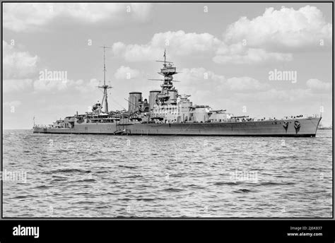 Hms Hood 1924 Hi Res Stock Photography And Images Alamy