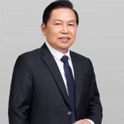 Bùi Anh Dũng Hồ sơ lãnh đạo VietstockFinance