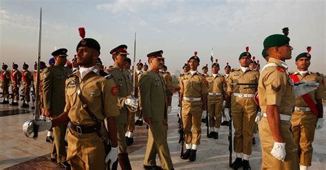 Pakistan Military Academy: Cadets of PMA Kakul mount guard at Quaid's Mazar - 2013