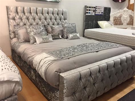 Elizabeth Bedframe And Mattress Home Living Velvet Bedroom Crushed