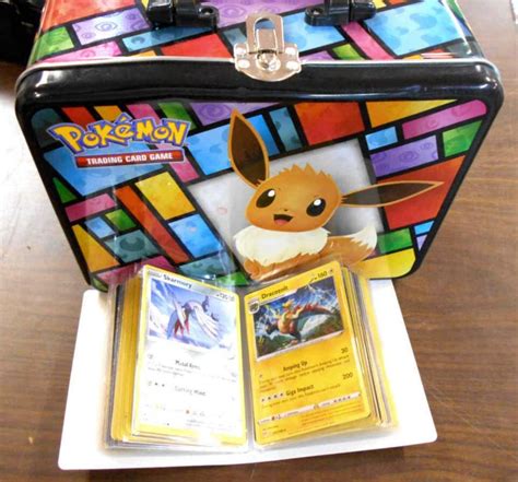 Lot Pokemon Lunch Box With Trading Cards