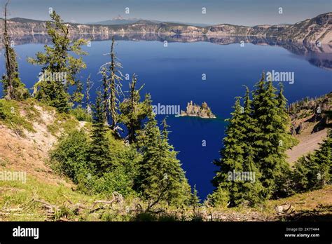 Crater Lake National Park, Klamath Falls, Oregon, USA Stock Photo - Alamy