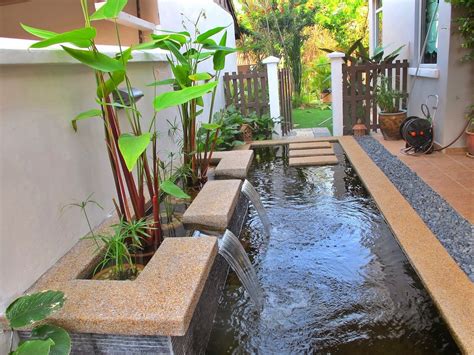 Cute Minimalist Fishpond Design For Privacy Small Backyard Pond