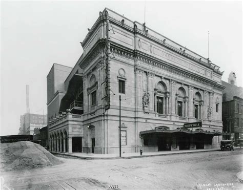 See Inside St Louis Abandoned And Historic Orpheum Theater